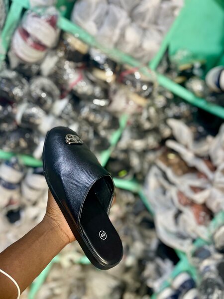 Chaussons en cuir élégants