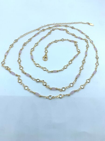 Chaîne au reine or plaqué