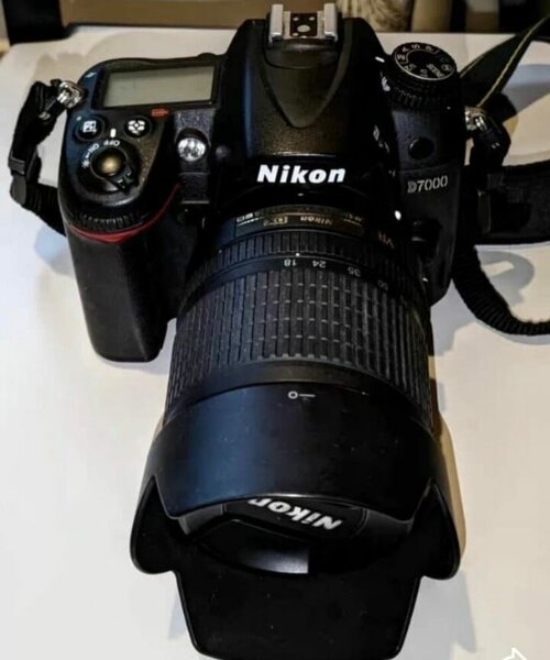 Appareil photo Nikon D7000