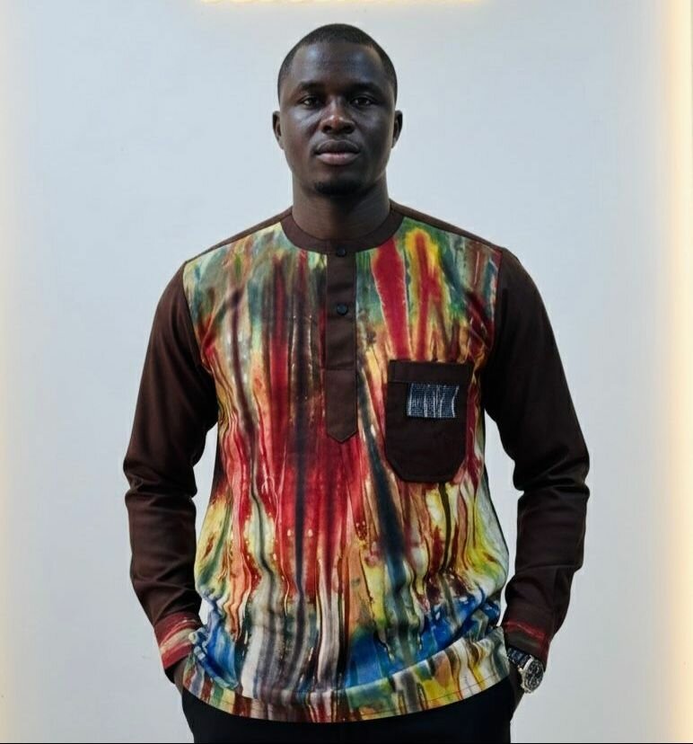 Chemise manches longues.