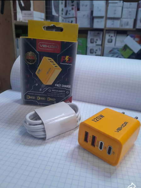 Chargeur rapide 120W USB-C
