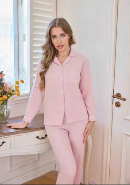 Pyjama femme rose en coton confortable