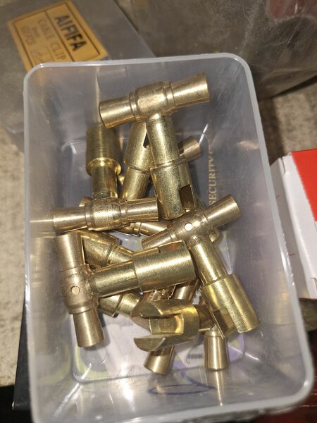 Connecteurs en laiton T