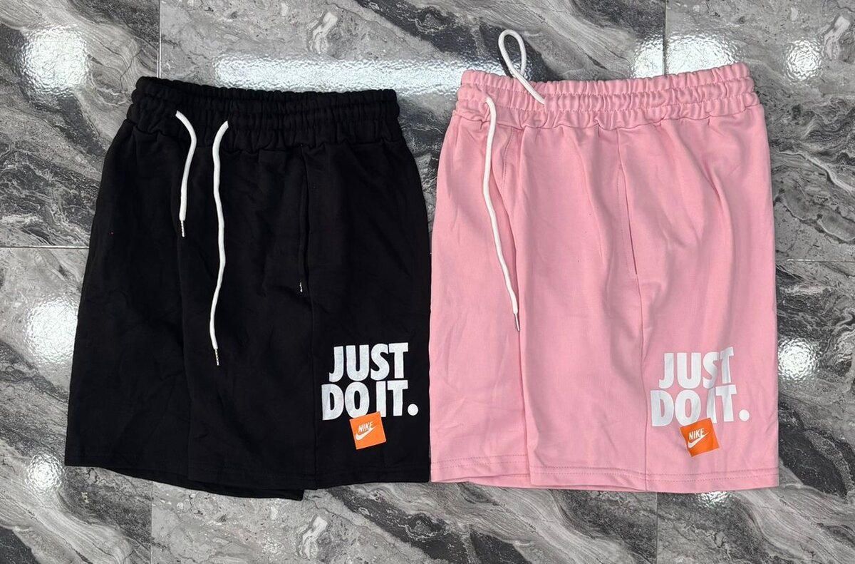 Shorts de sport variés