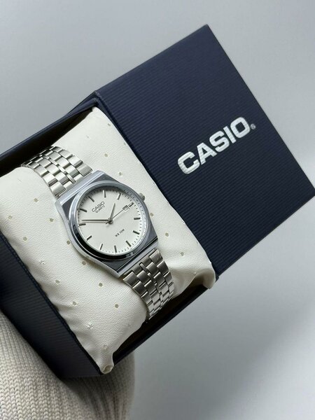 Montre Casio Quartz Classique