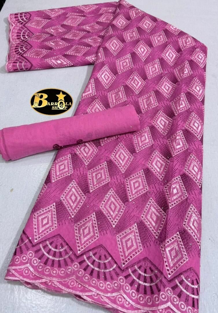 Ensemble de pagne africain vibrant