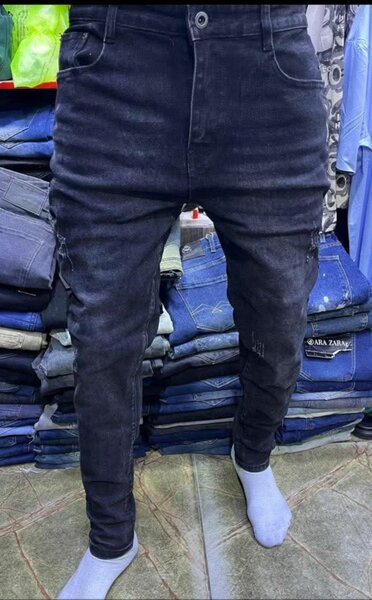 Jean slim noir pour homme