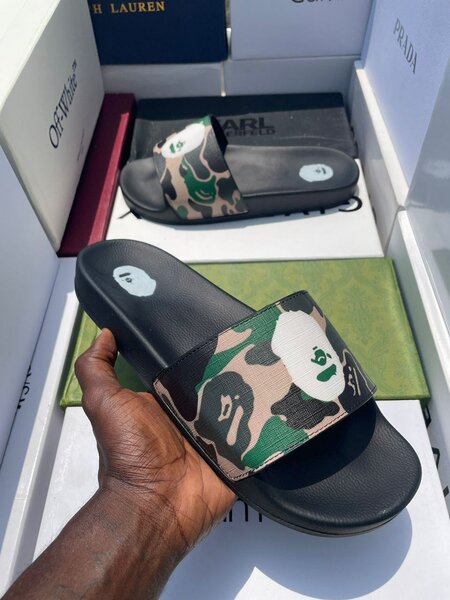 Sandales camouflage tendance