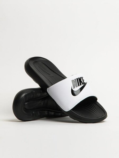 Mules Nike noir et blanc