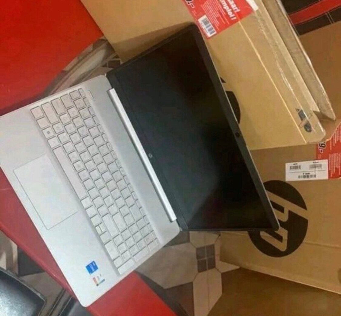 Ordinateur portable HP neuf