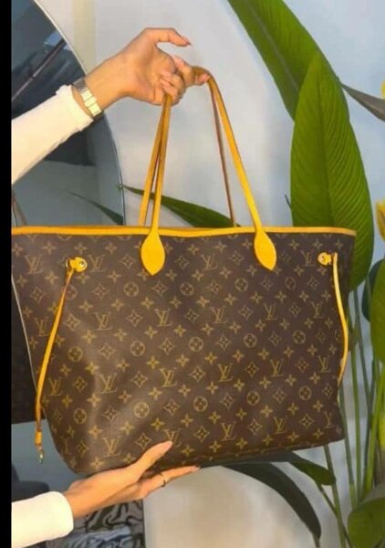 LUIS VUITTON en coffret