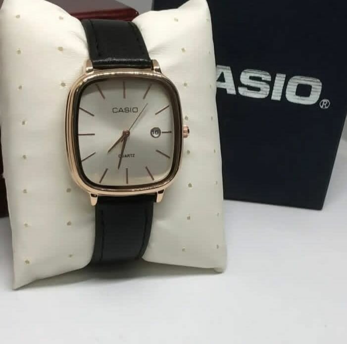 Montre Casio Quartz Élégante