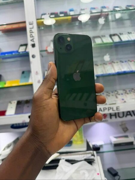 Apple iPhone 13 reconditionné