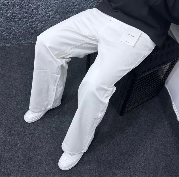 Pantalon homme noir et blanc