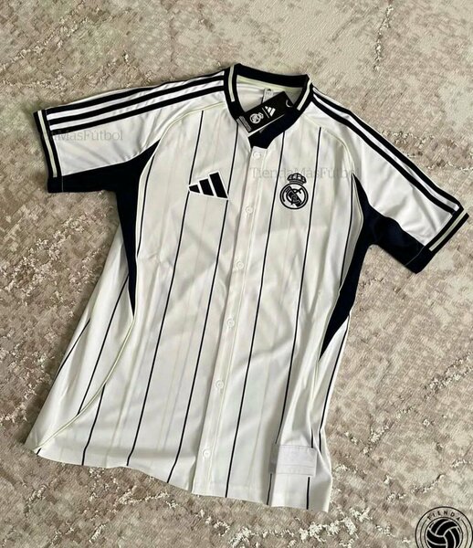 Maillot de foot Real Madrid