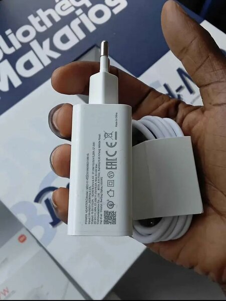 Chargeur USB Rapide 67W