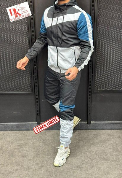 Costume de sport homme