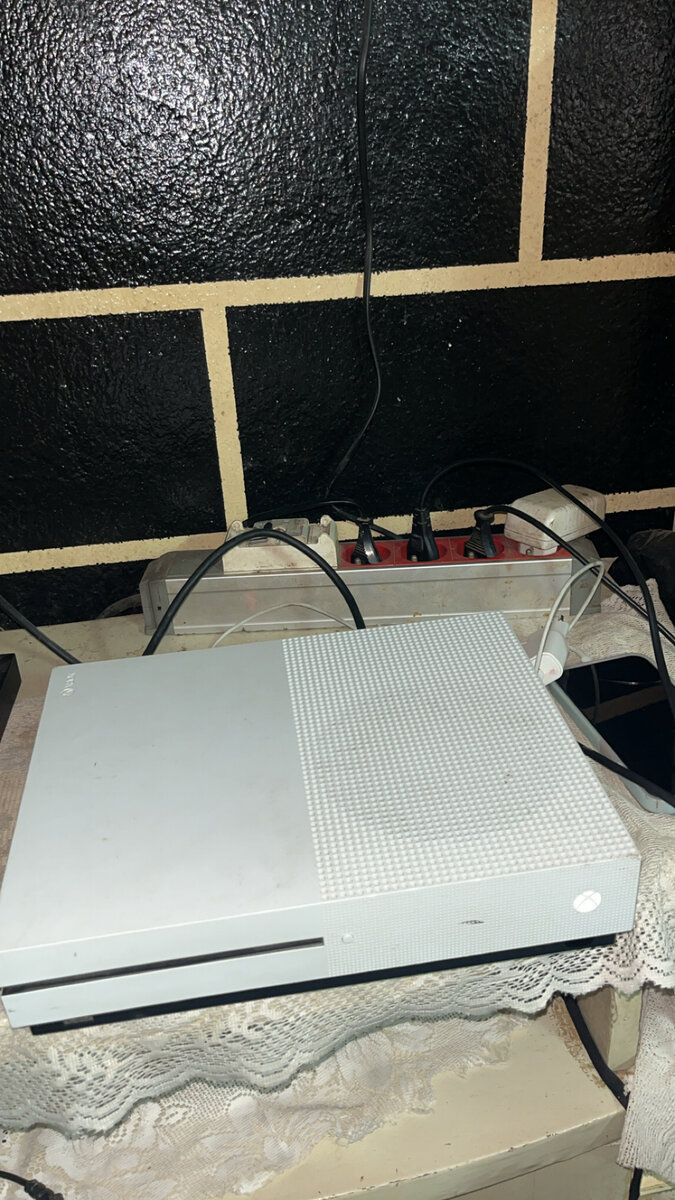 Console de Jeu avec Manettes