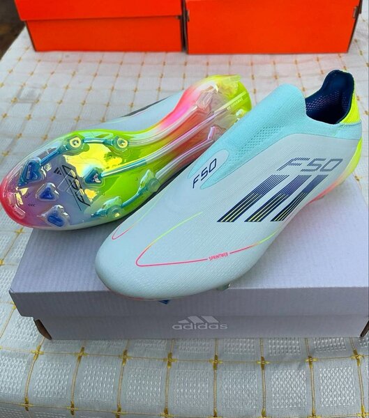 Chaussures de Foot F50 Adidas