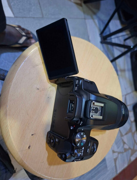 Appareil photo reflex Canon