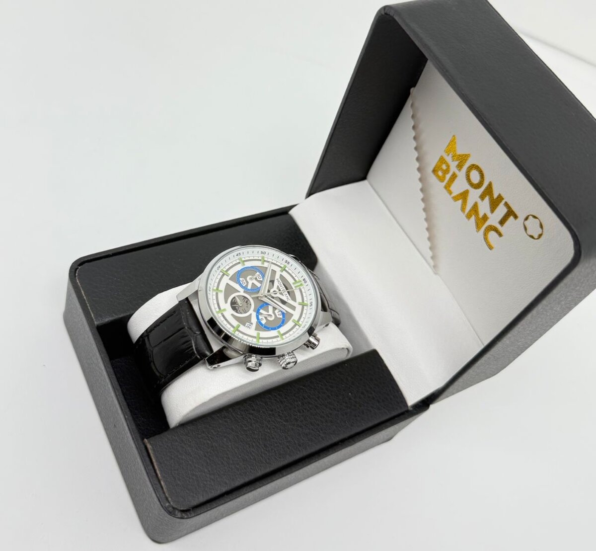 MontBlanc Montre Élégante