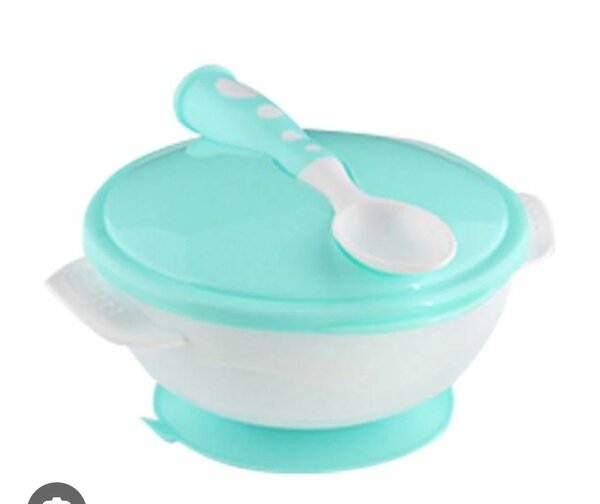 Bol enfant avec cuillère