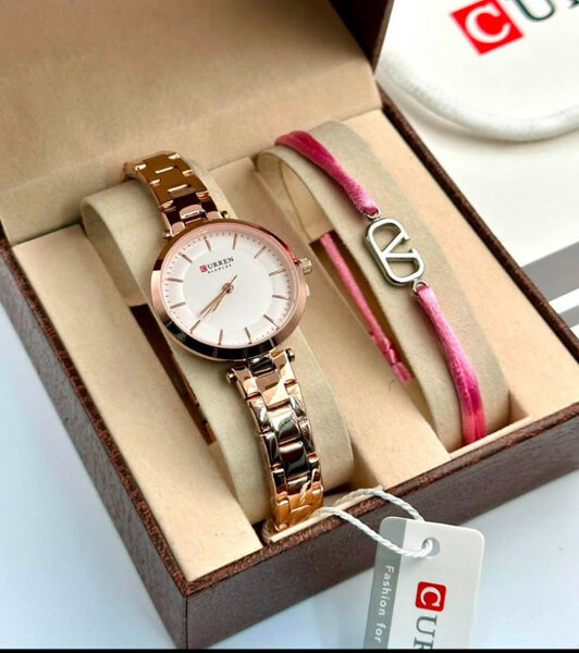 Montre Curren Femme Élégante