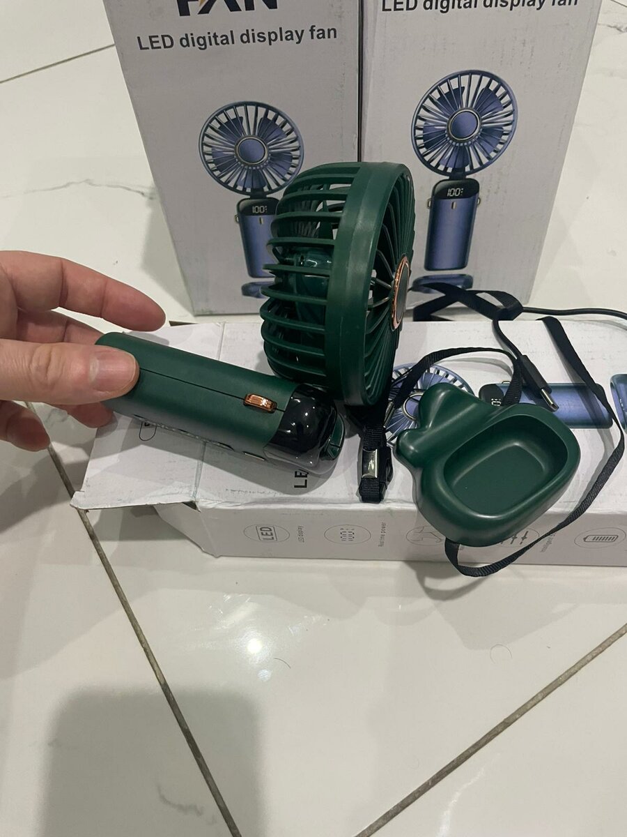 Ventilateur portatif LED