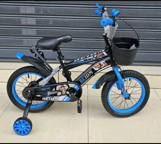 Vélo enfant 12 pouces avec roues stabilisatrices
