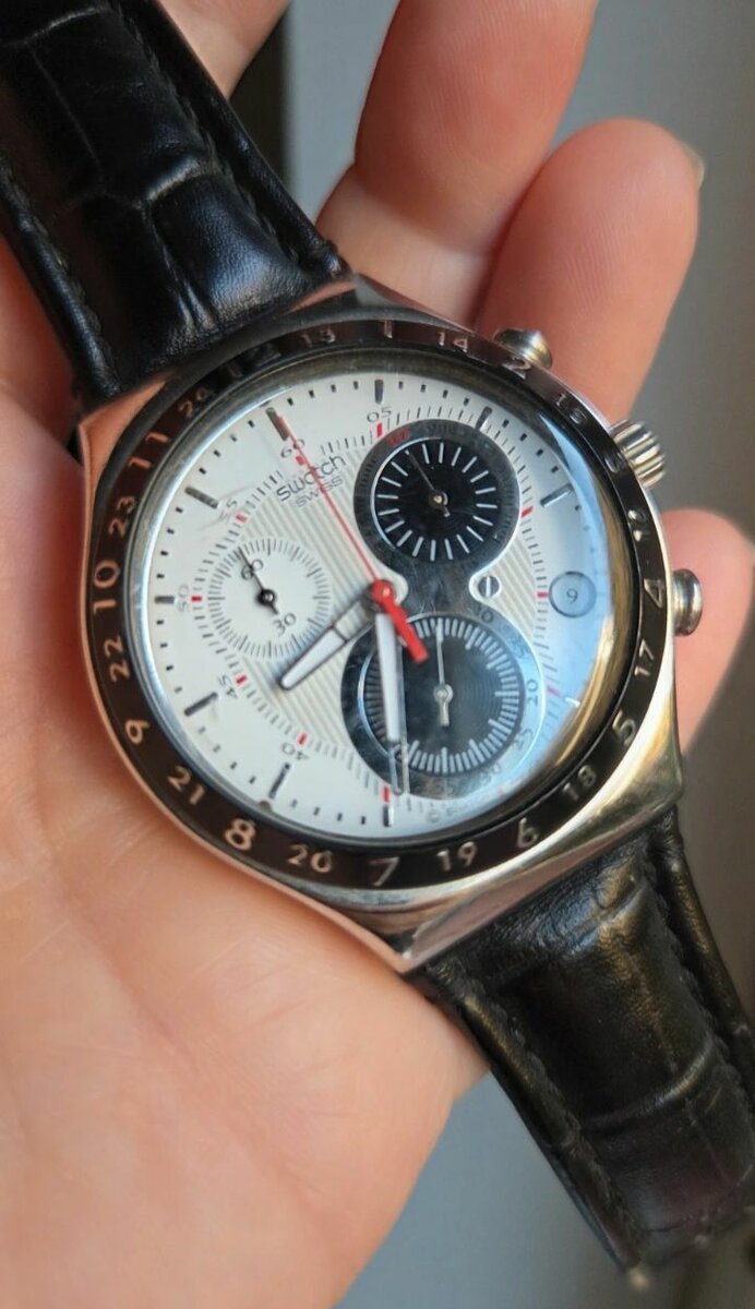 Montre Swatch Chronographe Acier