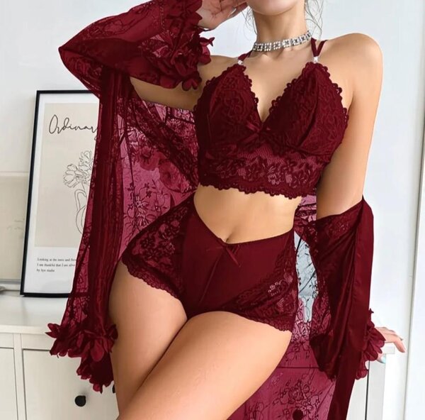 Ensemble lingerie rouge dentelle
