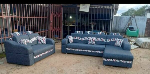 Canapé d'angle moderne et confortable