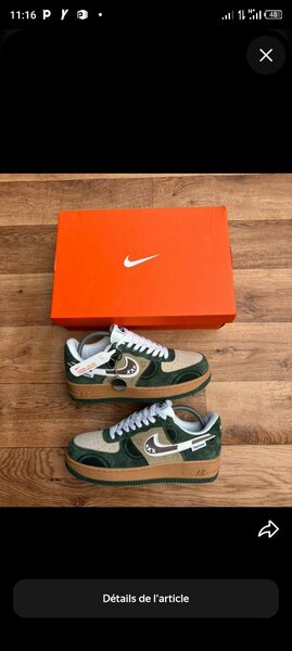 Nike Dunk Low vert et blanc