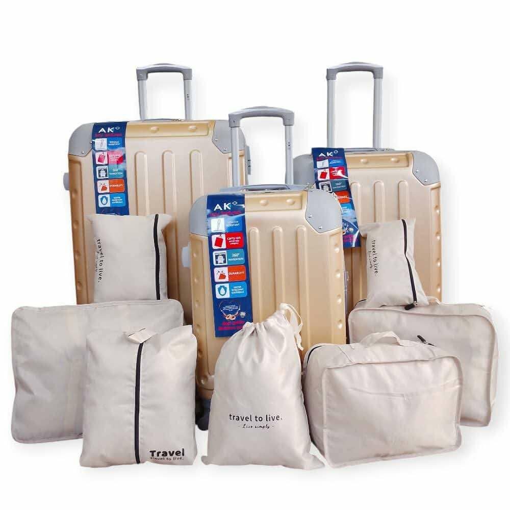 Ensemble de valises et sacs de voyage