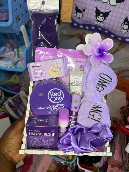 Coffret soin beauté violet