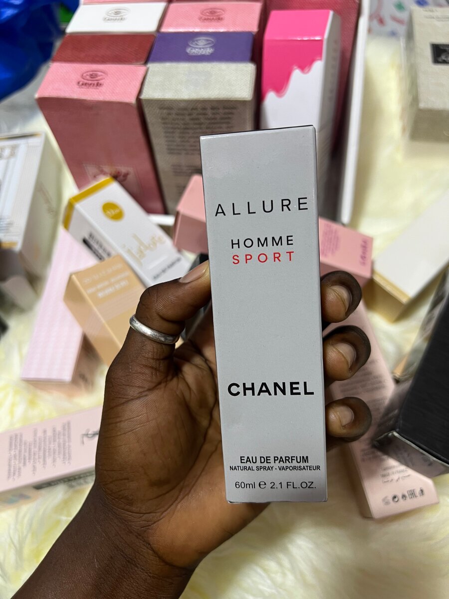 Des dupes de parfums français