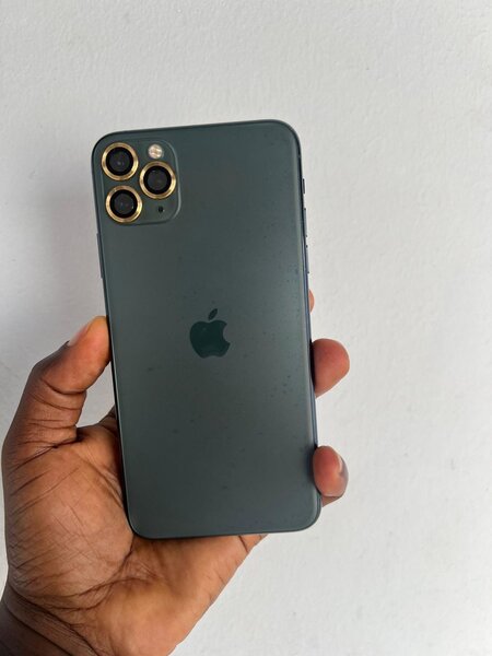 Smartphone haut de gamme 64 Go