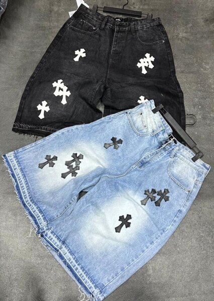 Shorts en jean déchiré pour femme