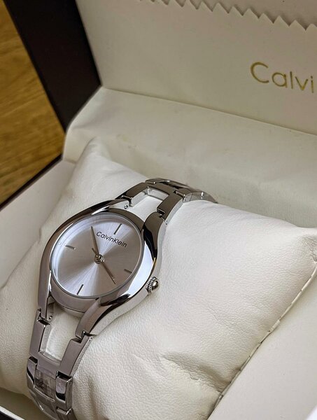 Montre femme Calvin Klein argent