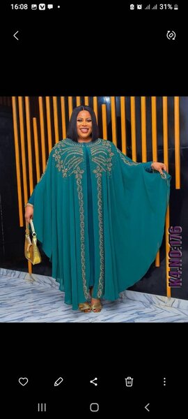 Robe Caftan Émeraude Élégante