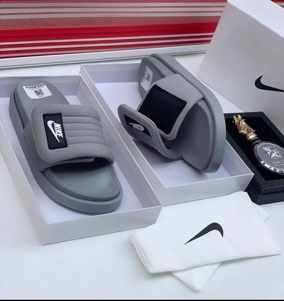 Sandales Nike pour homme confortables