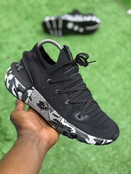 Nike noir et blanc pour hommes