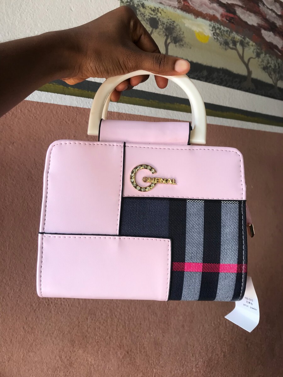 Sac à main élégant femme