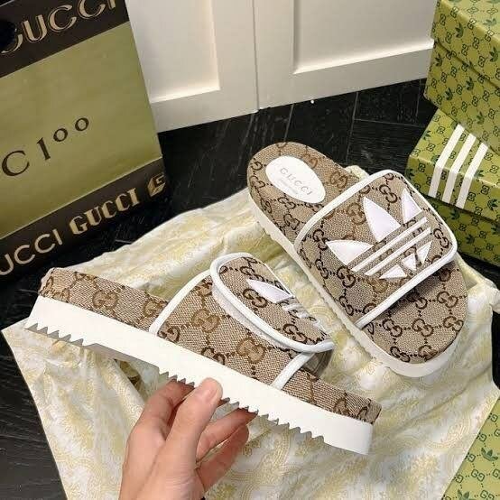 Gucci x Adidas Slides Femme Été