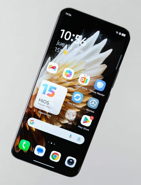 Tecno smartphone moderne