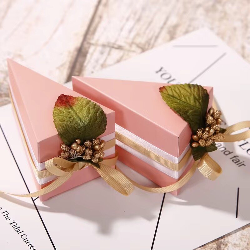 Boîtes Cadeaux en Forme de Gâteau