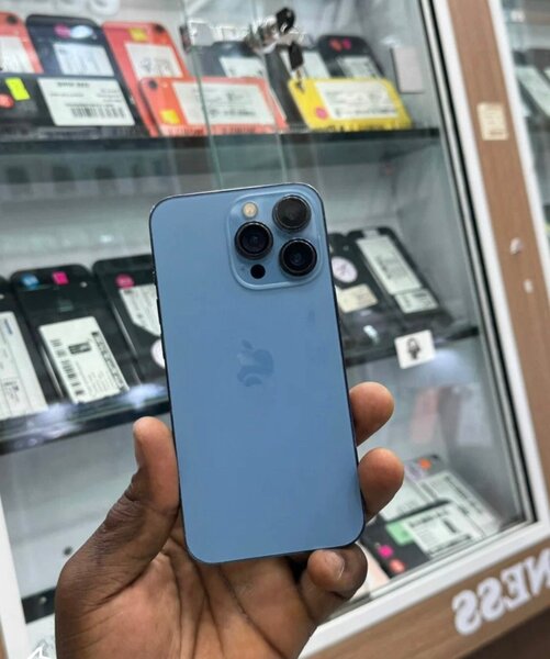 iPhone Bleu État Neuf