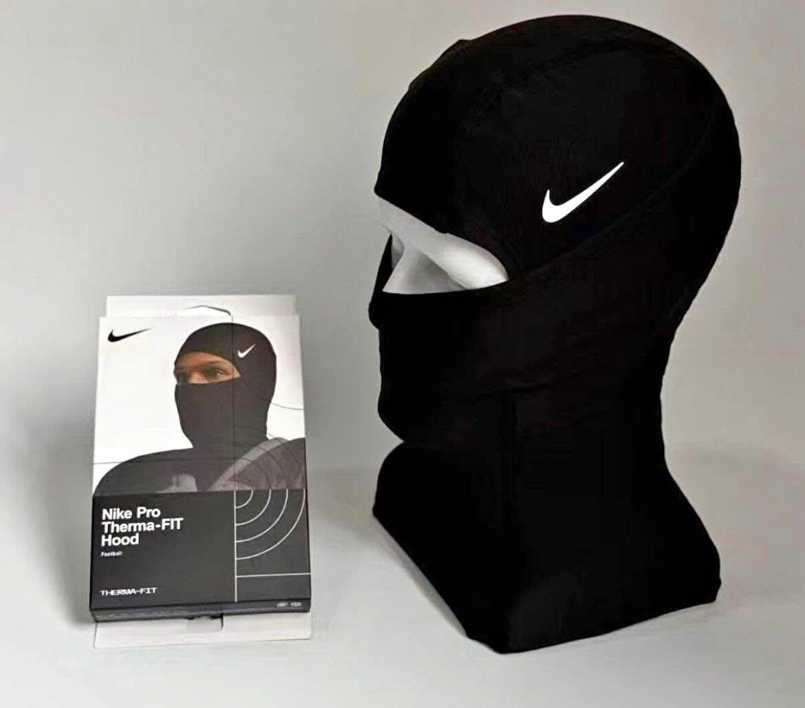 Nike Pro Therma-FIT Hood