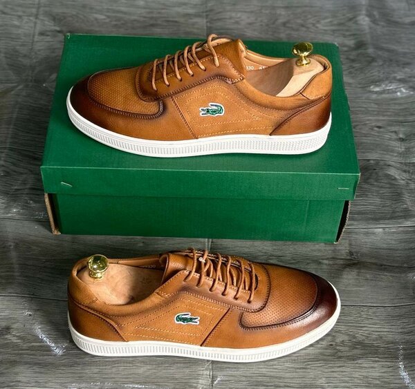 Chaussures en cuir élégantes