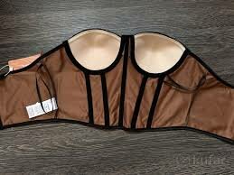 Bustier en dentelle sexy